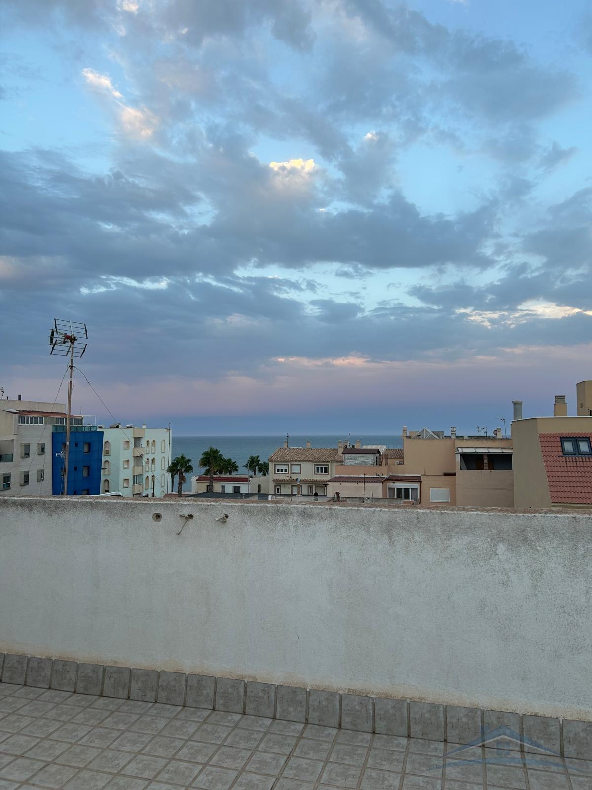Alquiler de piso en Roquetas de Mar