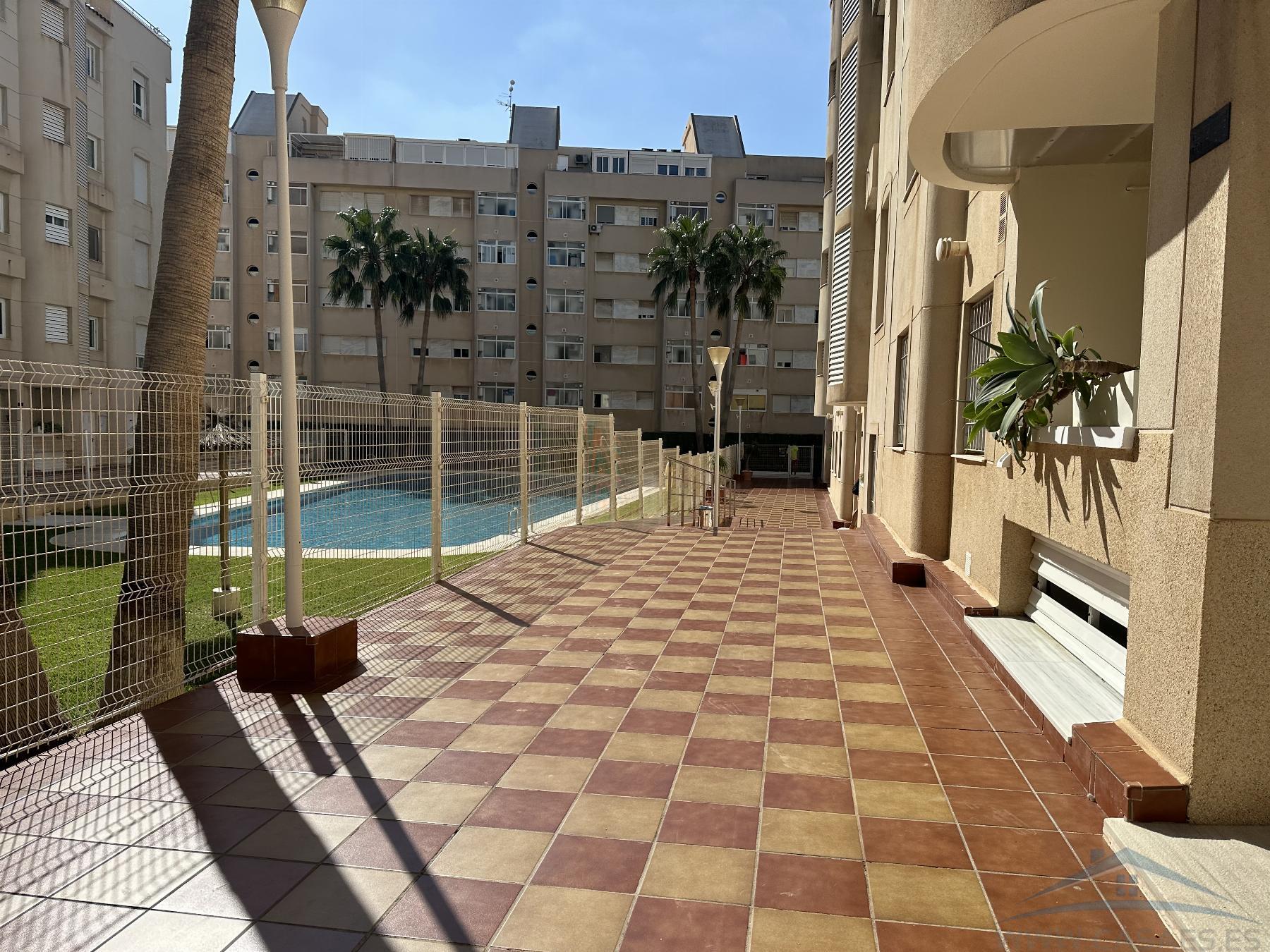 Alquiler de piso en Aguadulce