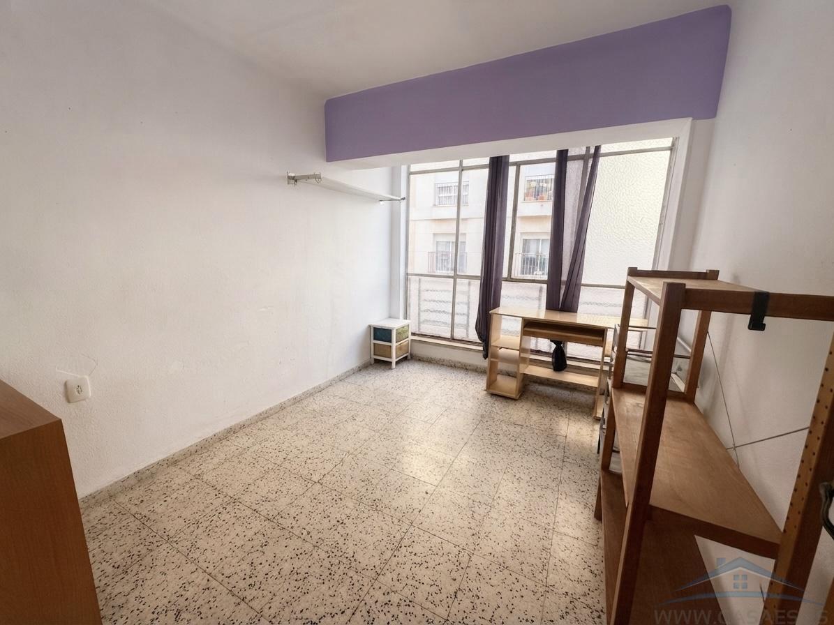 Venta de piso en Almería