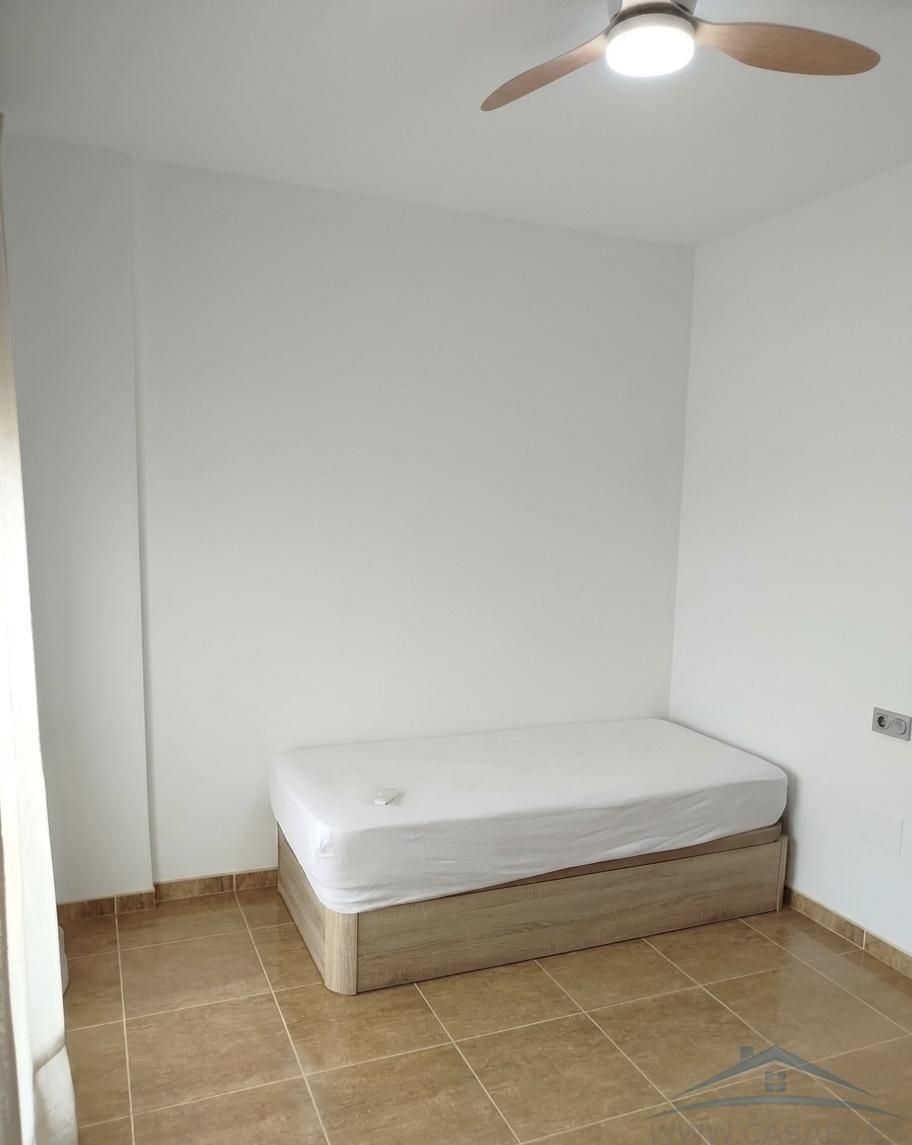 Alquiler de piso en Roquetas de Mar