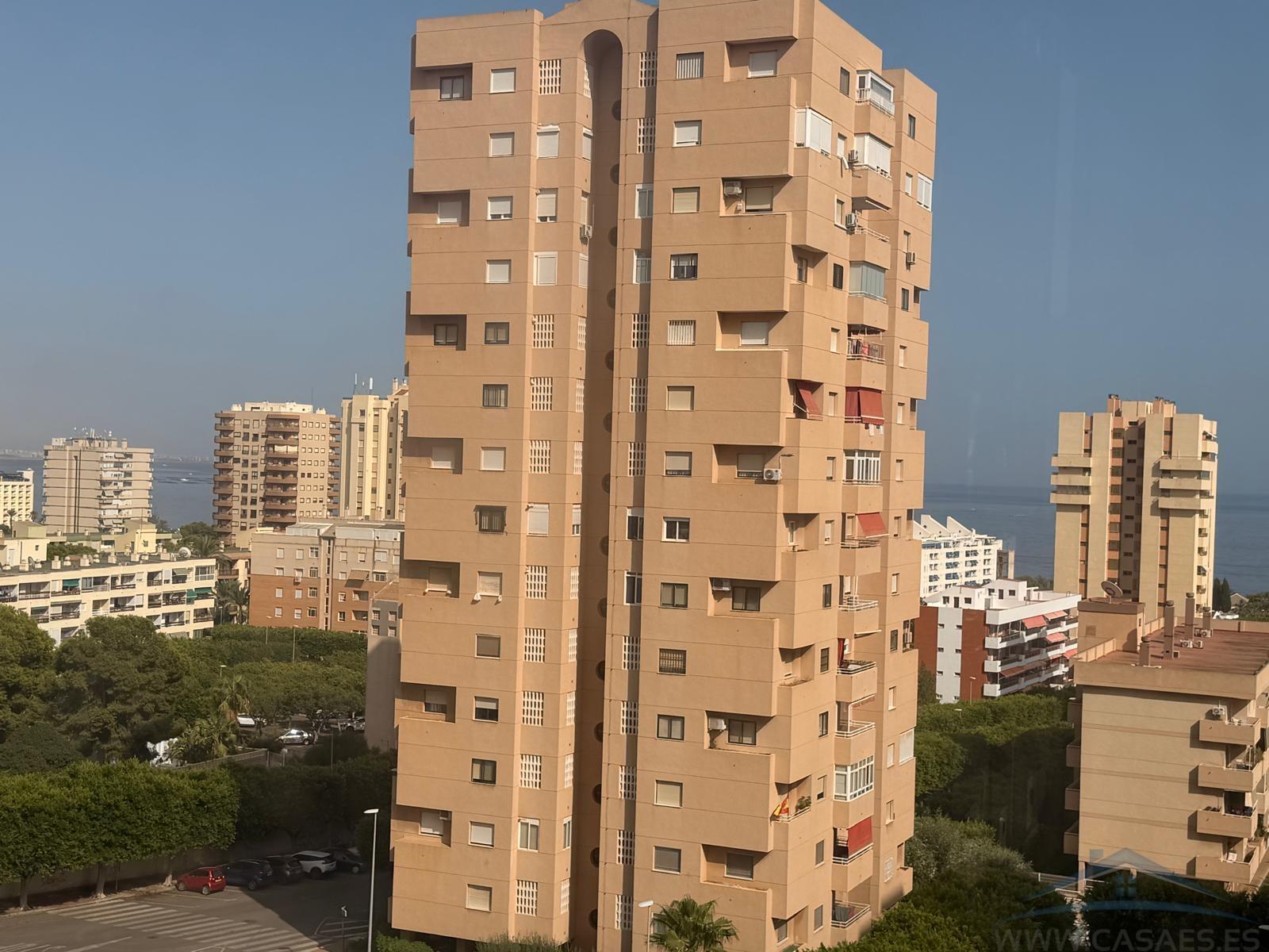 Venta de piso en Roquetas de Mar
