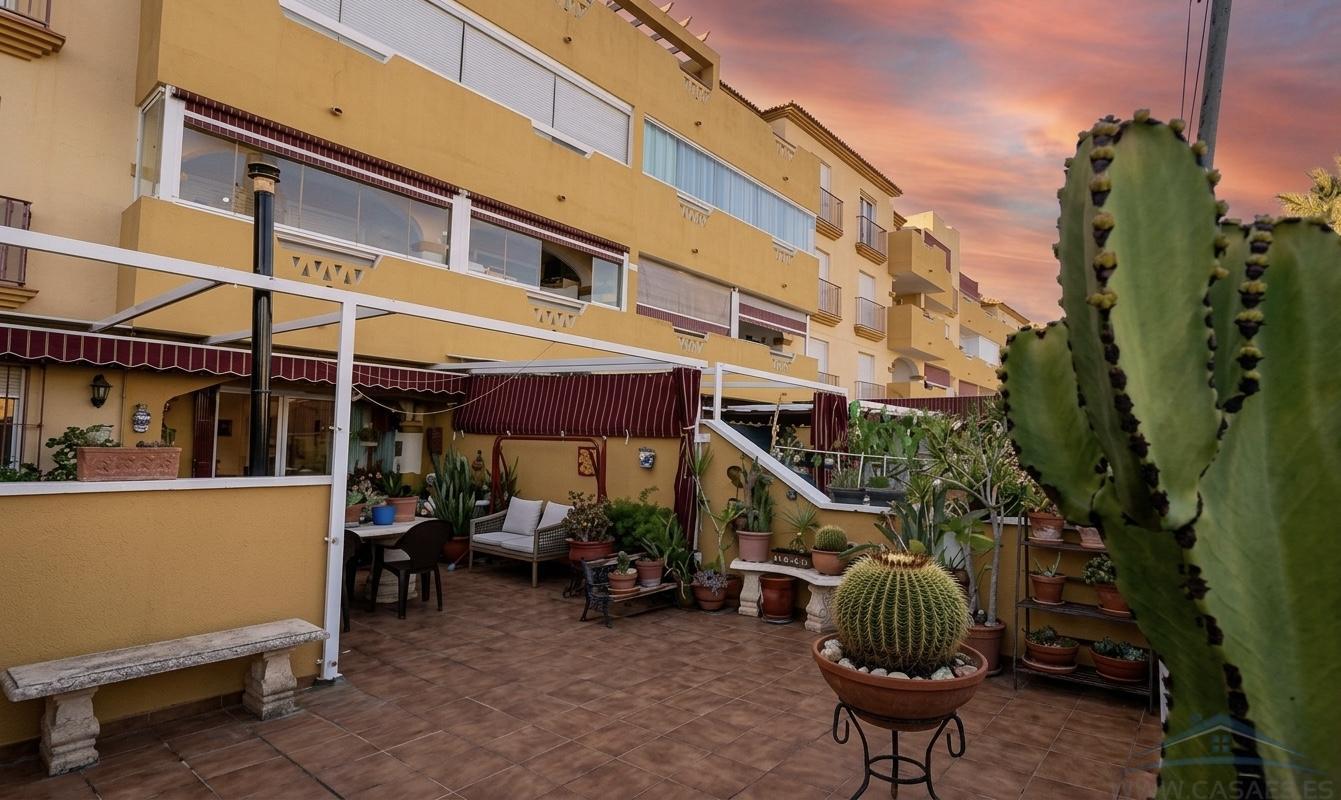 Venta de dúplex en Almerimar