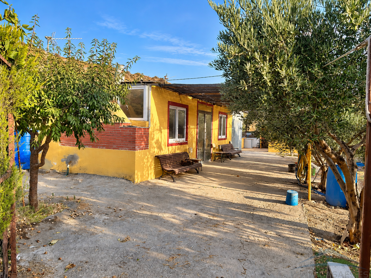 Venta de finca rústica en Alsodux