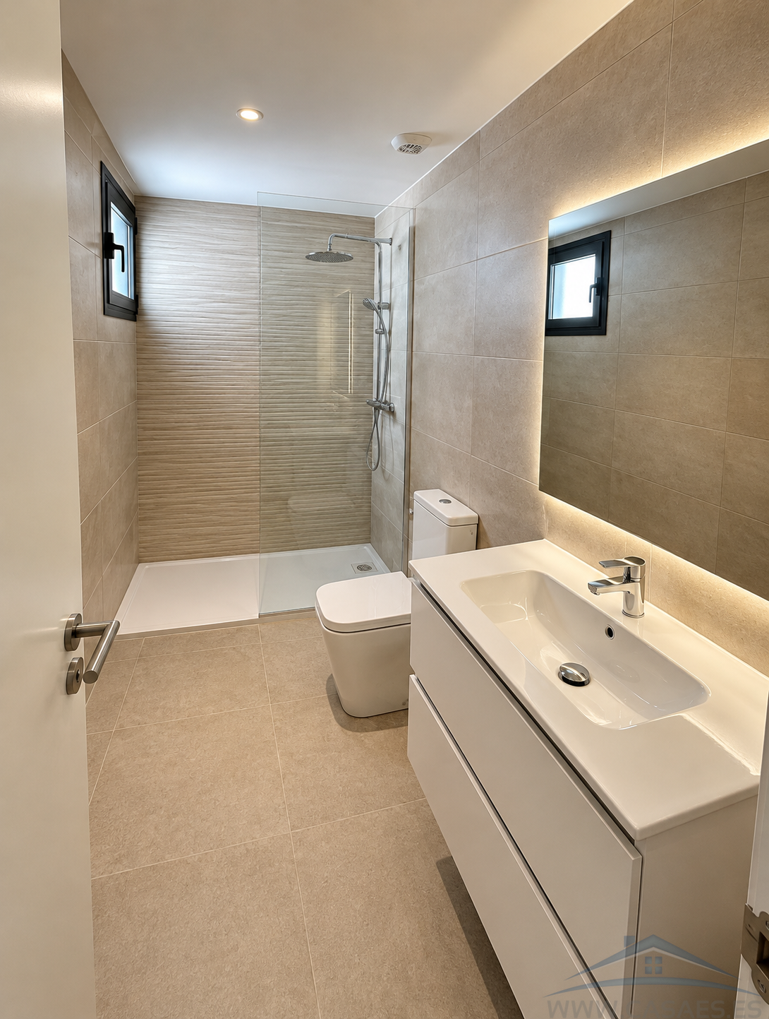 Venta de piso en Estepona
