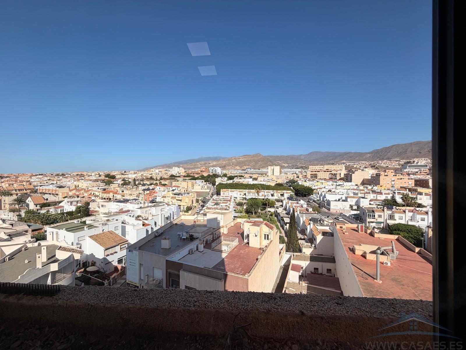 Venta de piso en Roquetas de Mar