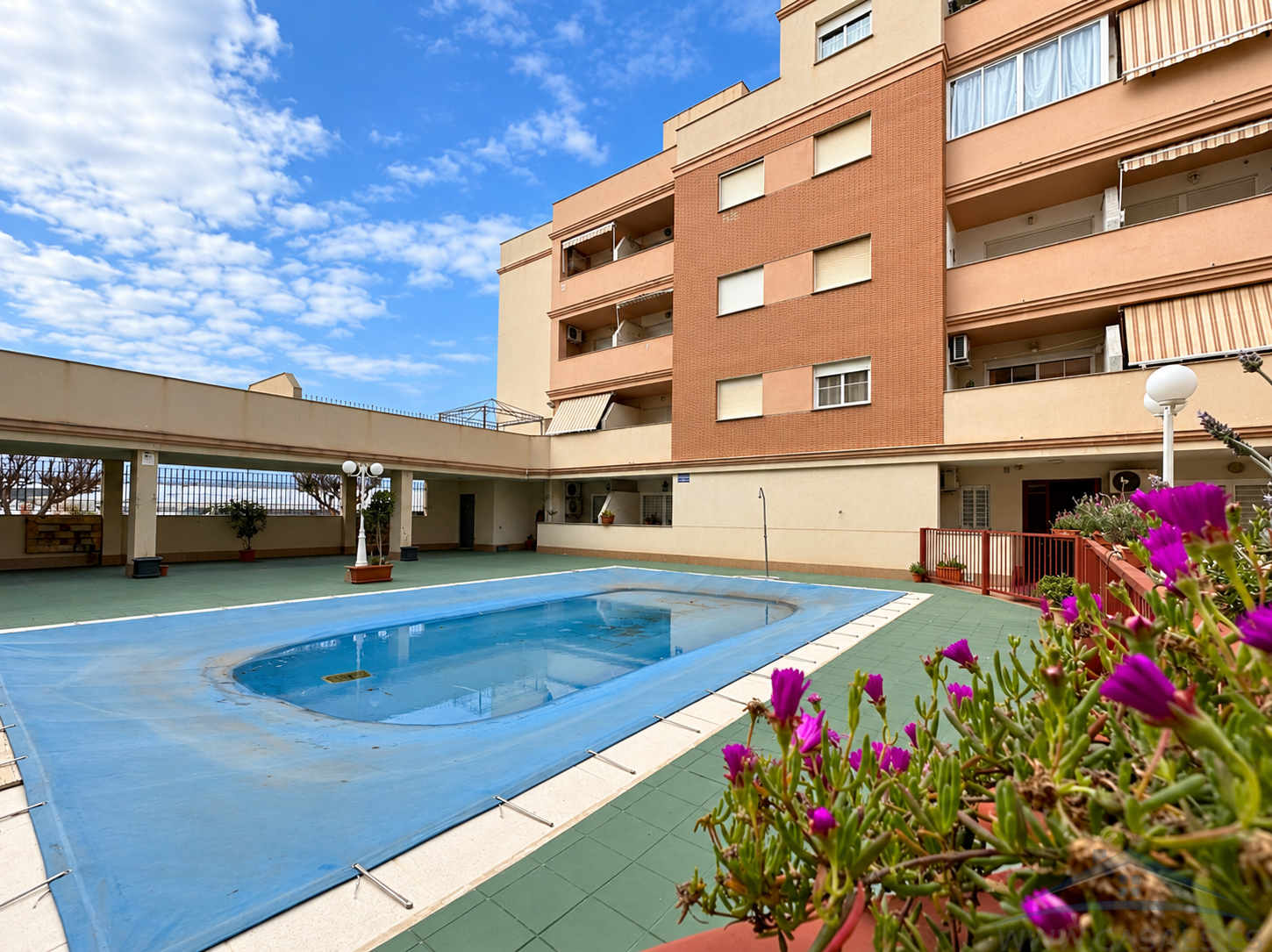 Venta de piso en Roquetas de Mar