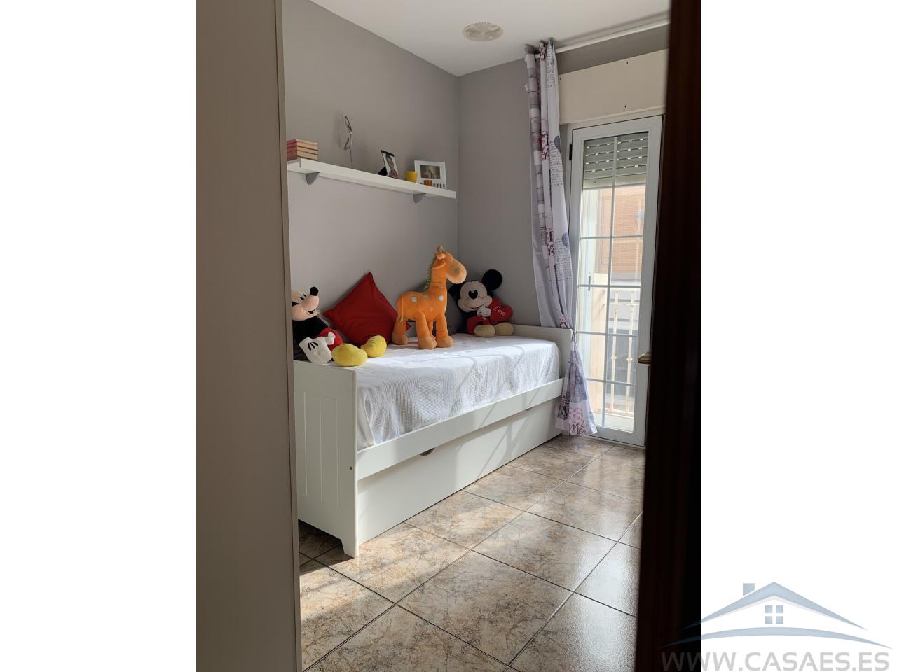 Zu verkaufen von wohnung in
 Roquetas de Mar