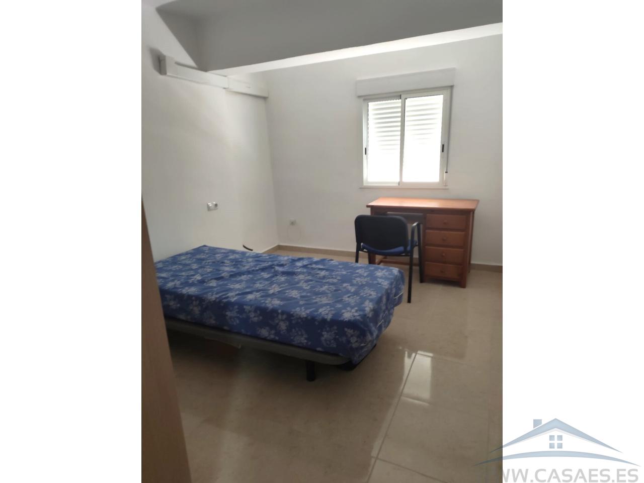 For rent of flat in Almería