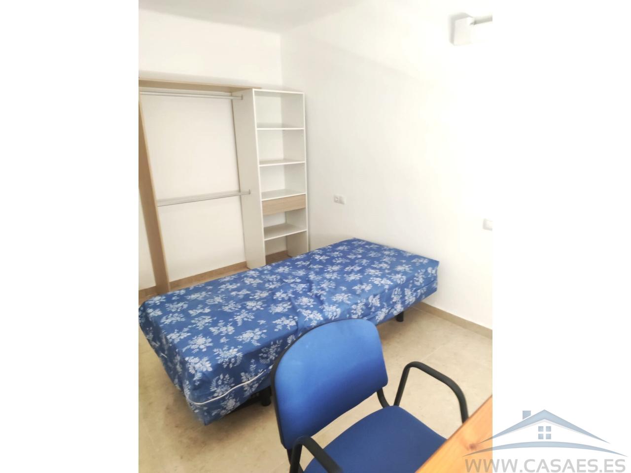 For rent of flat in Almería