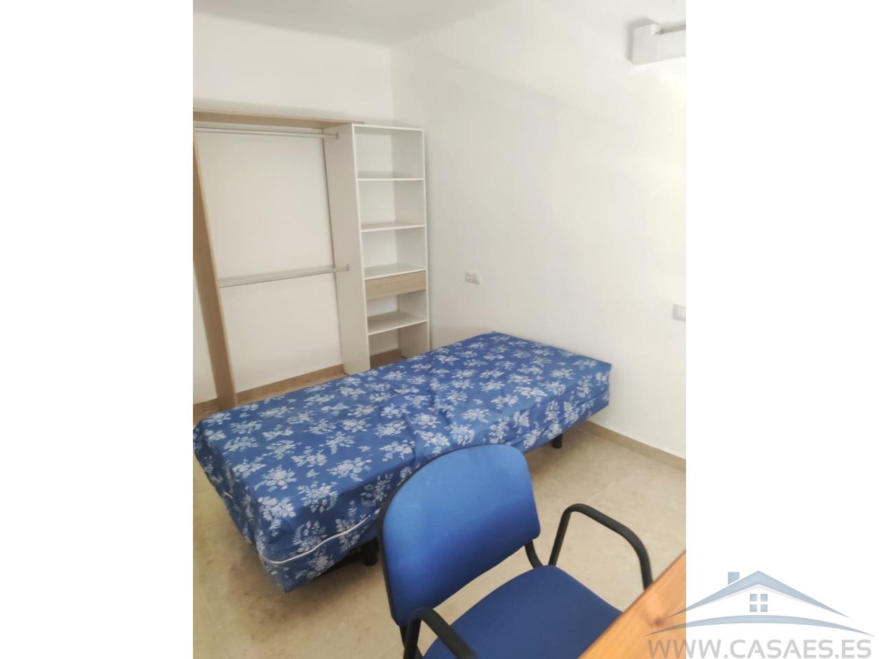 For rent of flat in Almería