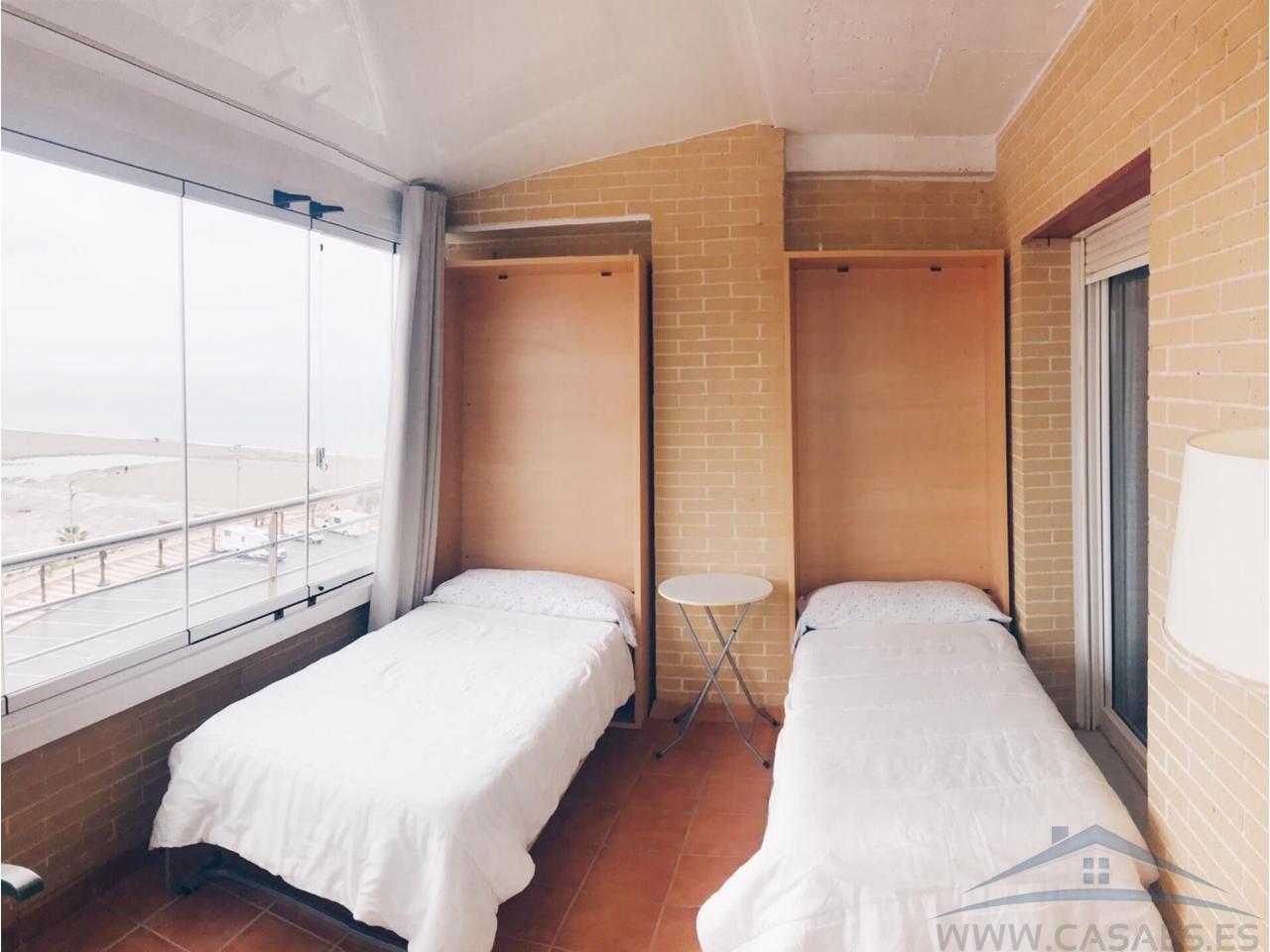 For rent of flat in Roquetas de Mar