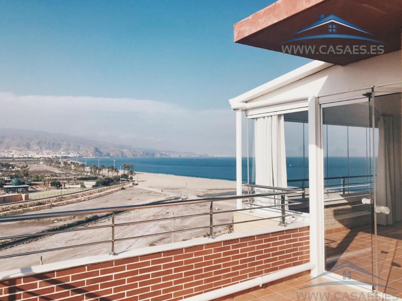 For rent of flat in Roquetas de Mar