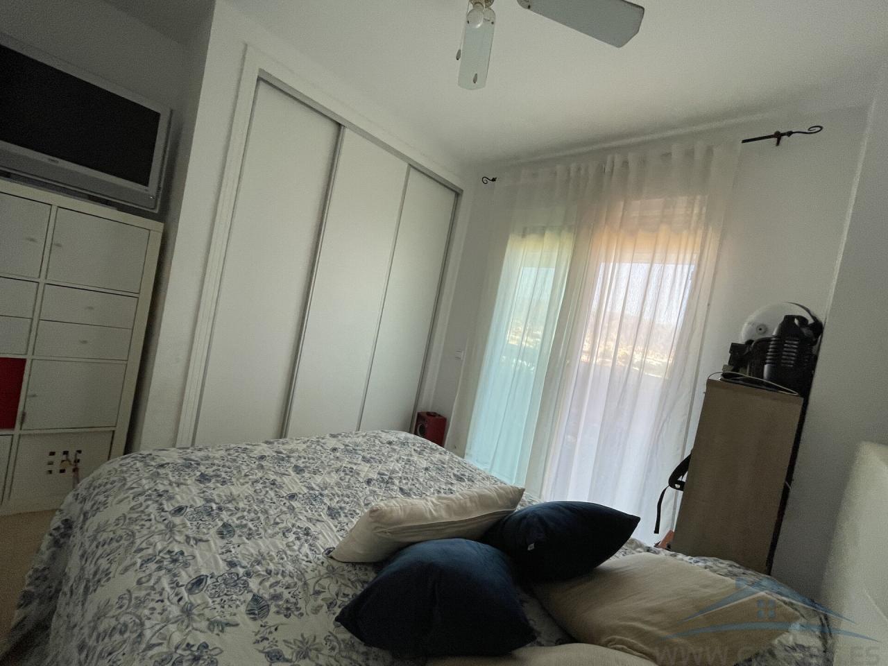 For rent of flat in Roquetas de Mar