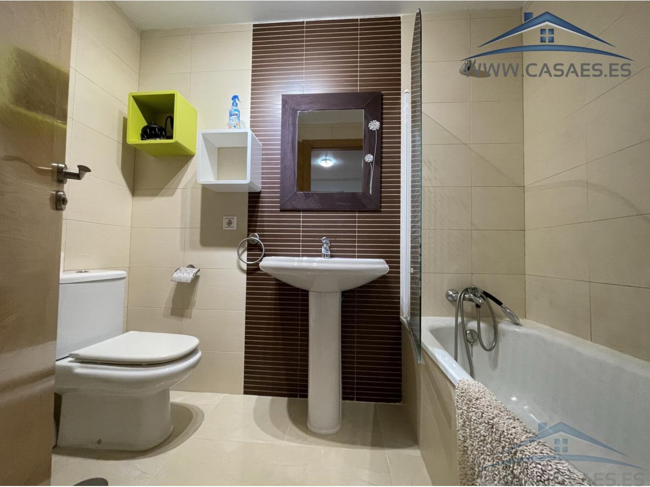 For rent of flat in Roquetas de Mar