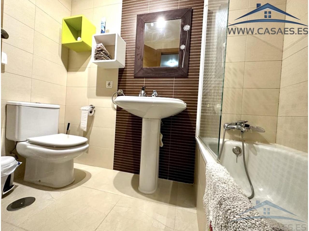 For rent of flat in Roquetas de Mar