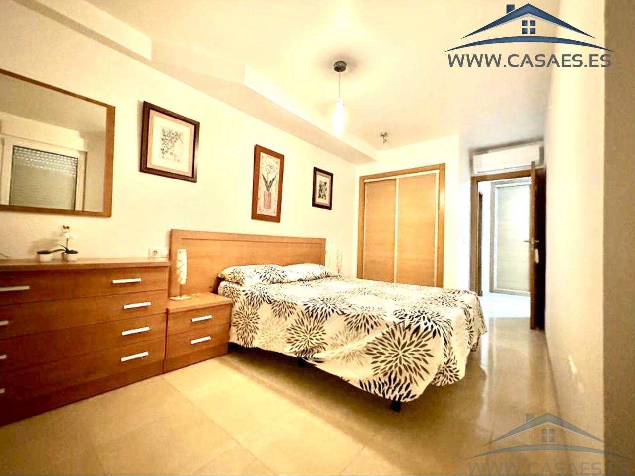 For rent of flat in Roquetas de Mar