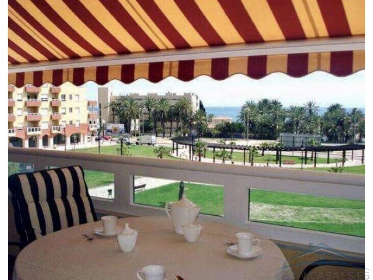 For rent of flat in Roquetas de Mar