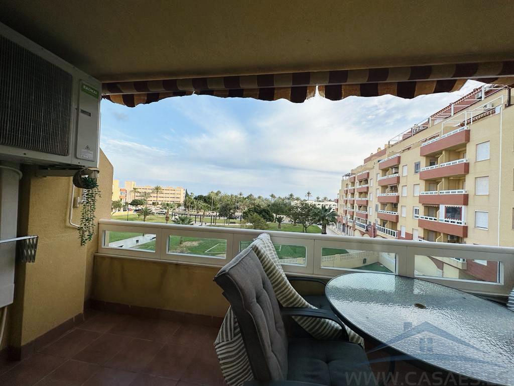 For rent of flat in Roquetas de Mar