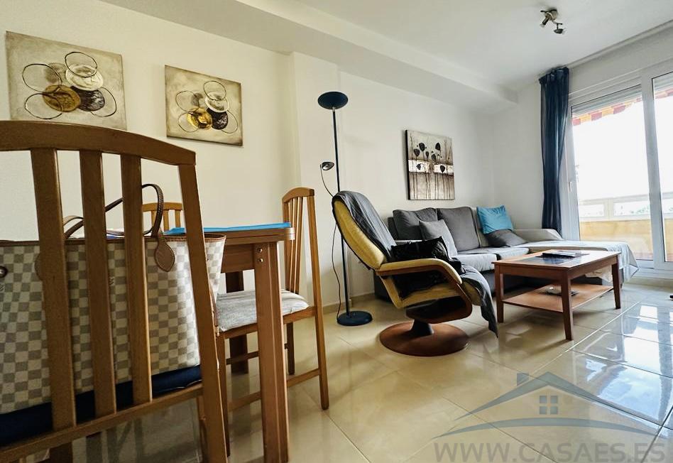 For rent of flat in Roquetas de Mar