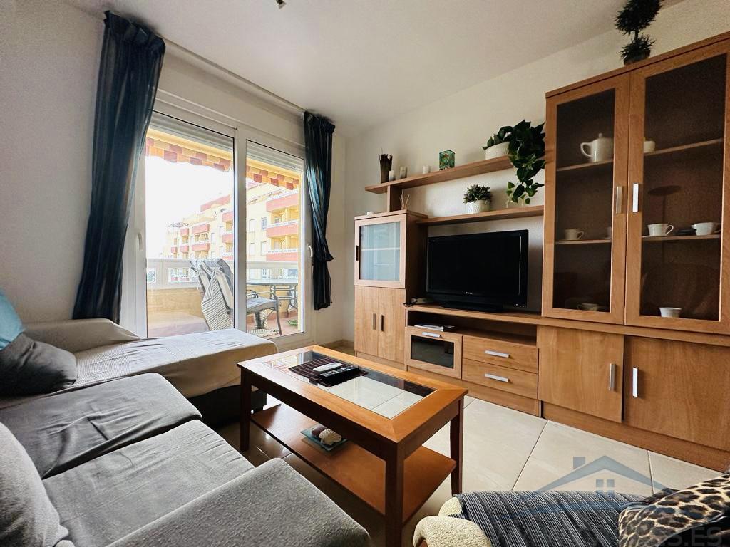 For rent of flat in Roquetas de Mar