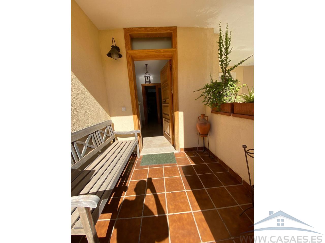 Zu verkaufen von haus in
 Roquetas de Mar
