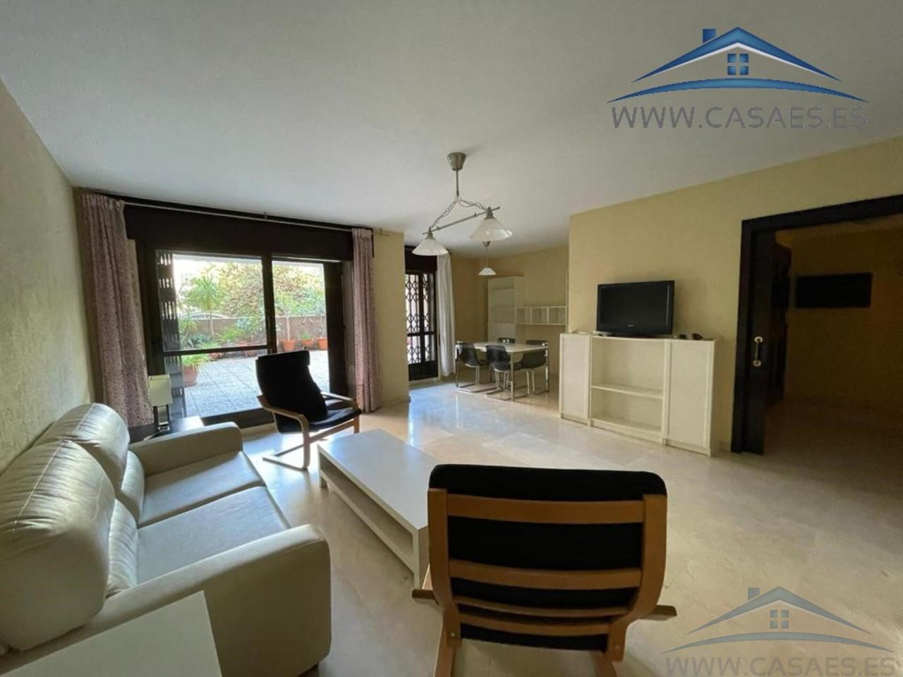 For sale of flat in Almería