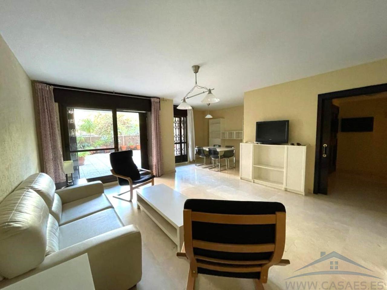 For sale of flat in Almería