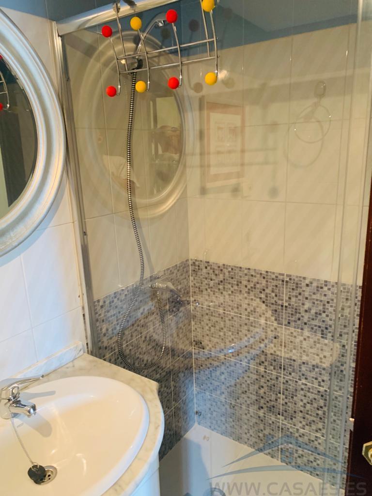 For sale of flat in Almería