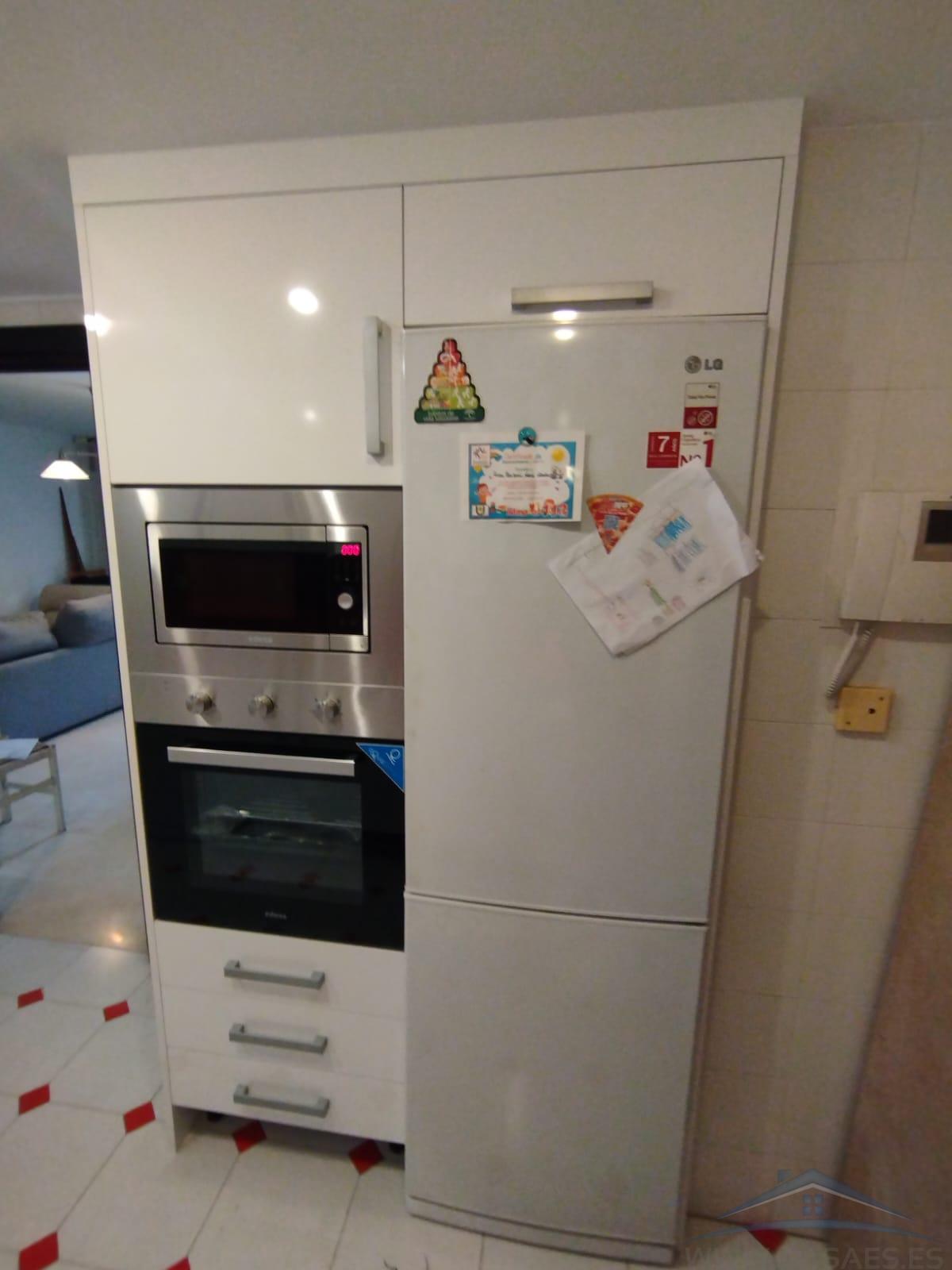 For sale of flat in Almería
