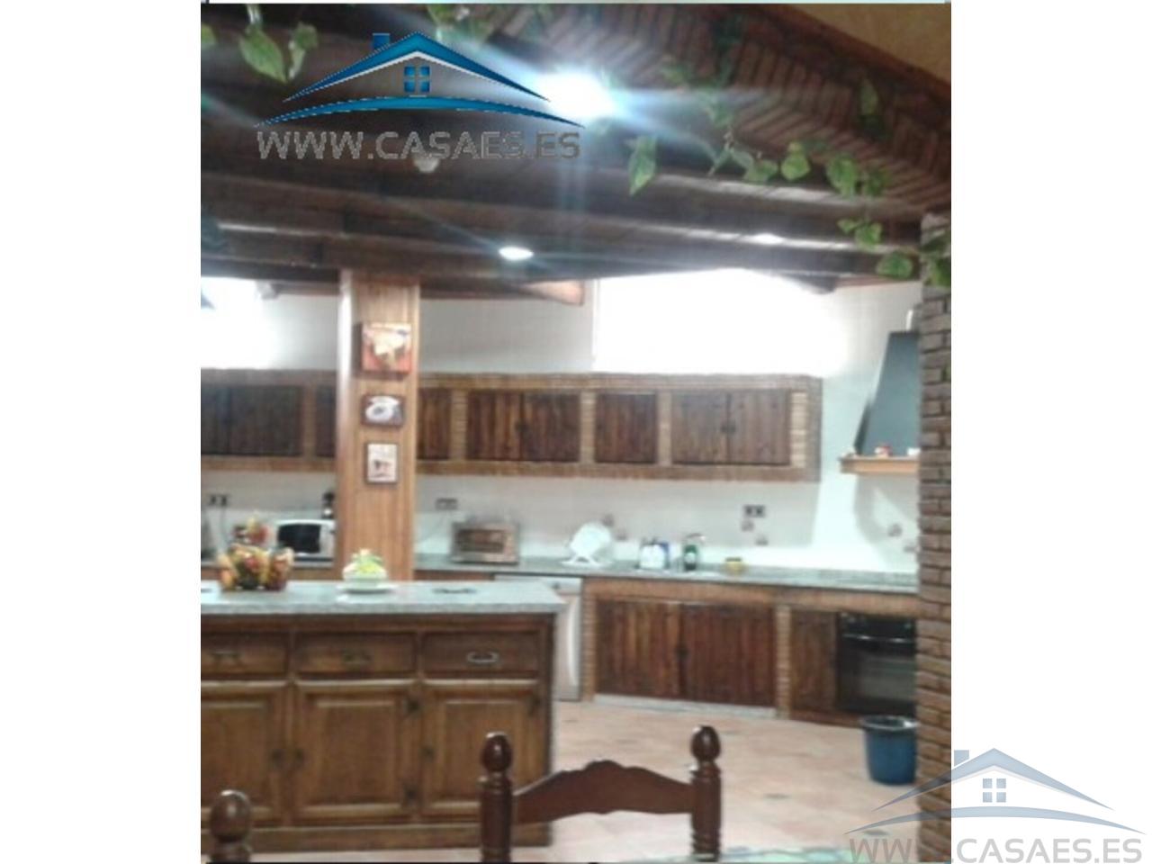 For sale of house in Roquetas de Mar