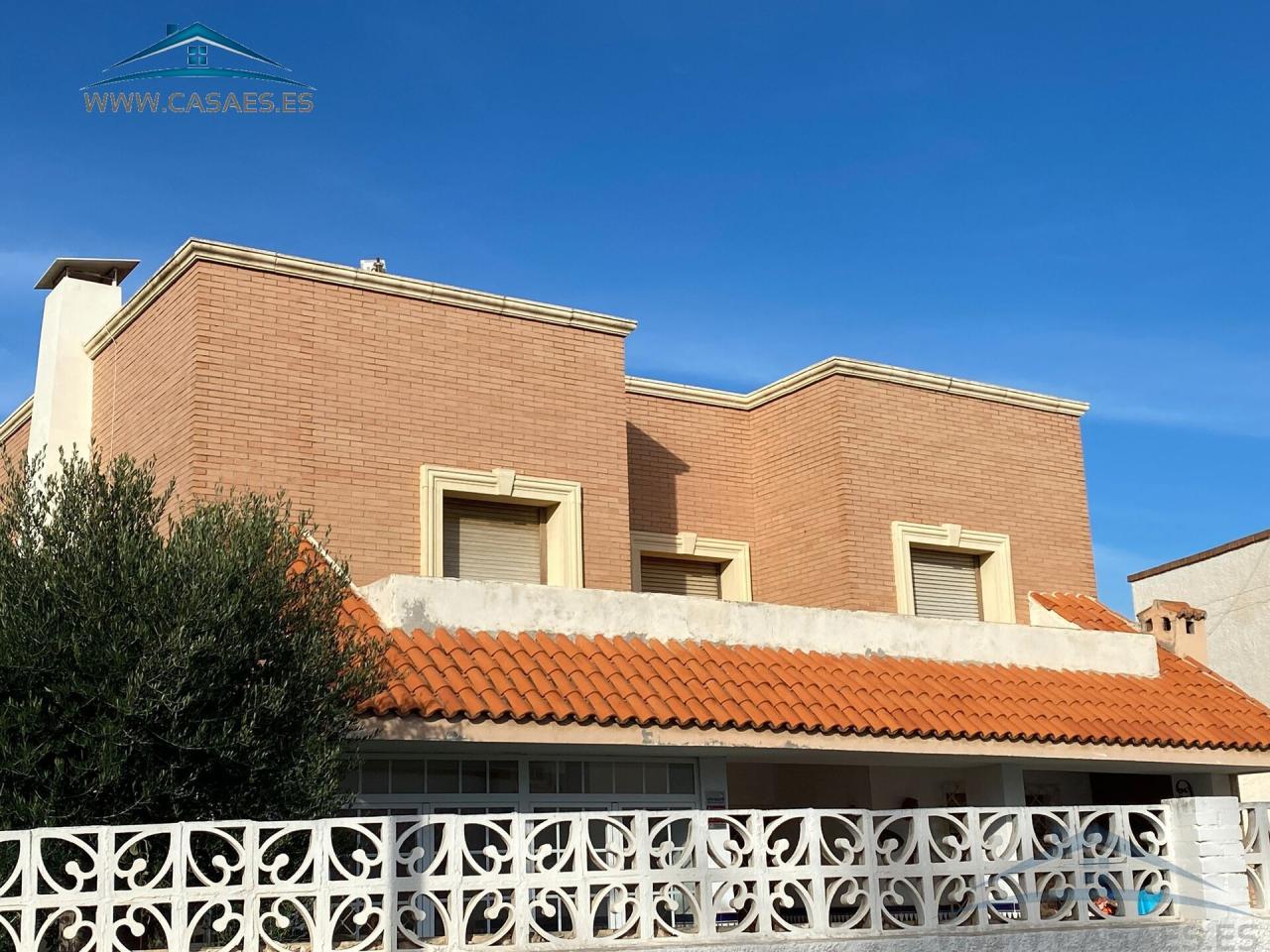 Venta de chalet en Almería