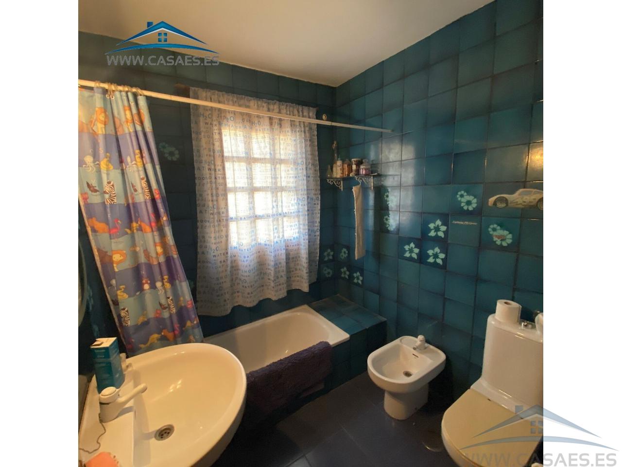 For sale of chalet in Almería
