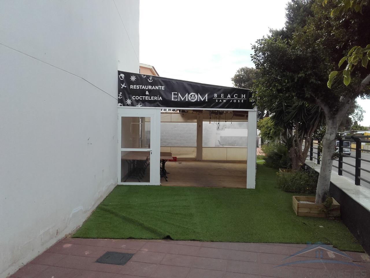 Venta de casa en Níjar