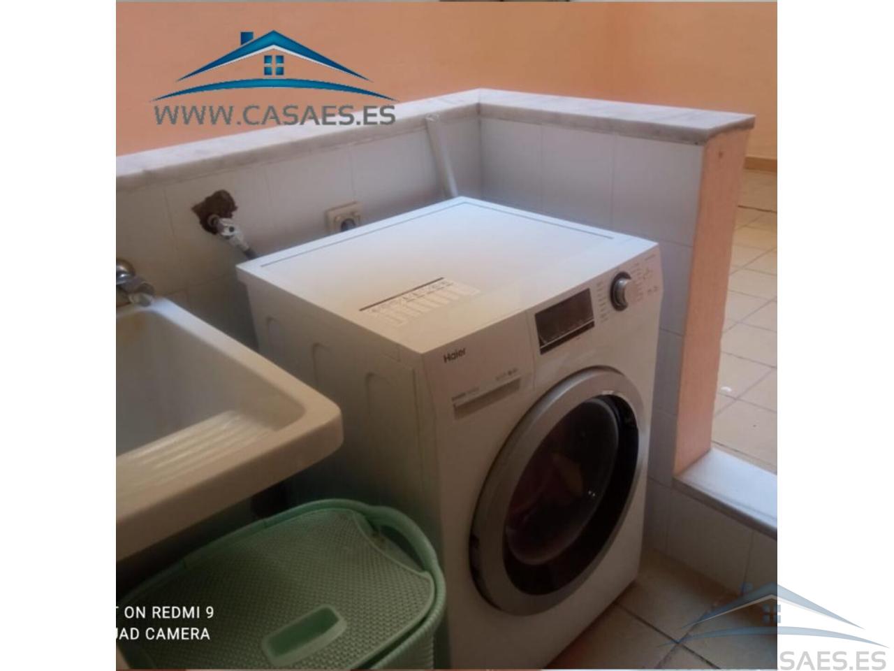 For sale of flat in Roquetas de Mar