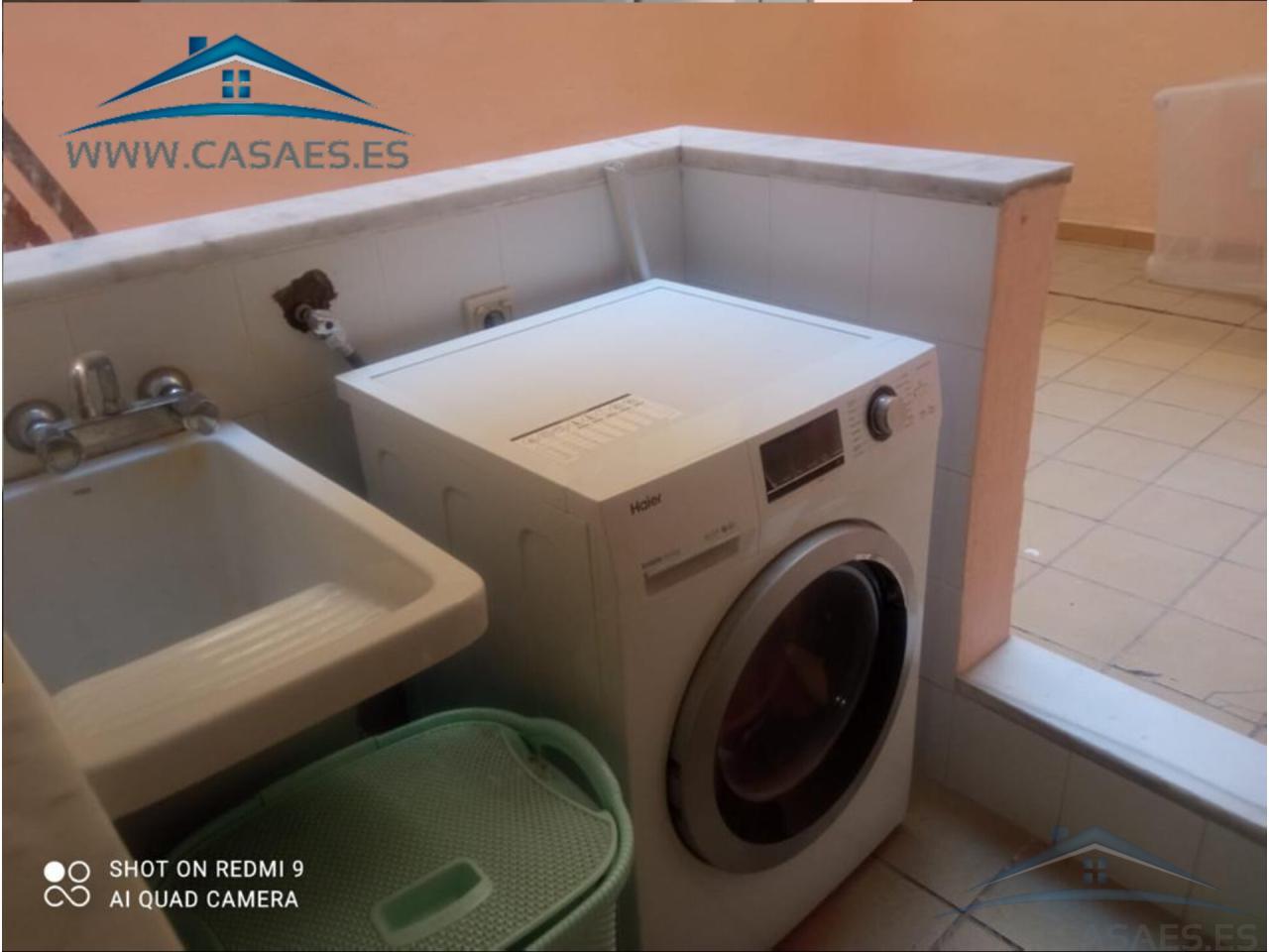 For sale of flat in Roquetas de Mar