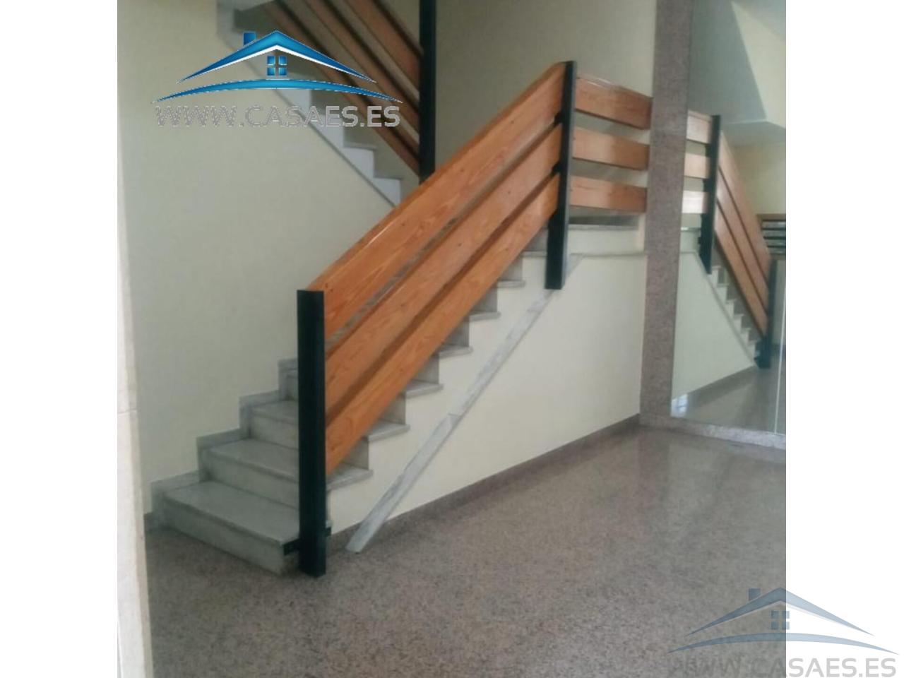 For sale of flat in Roquetas de Mar