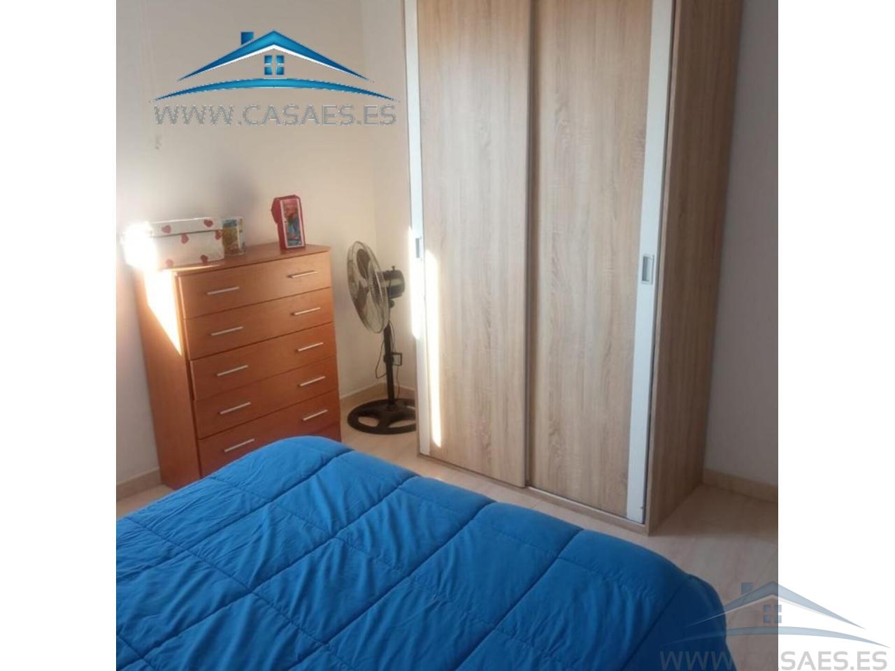 For sale of flat in Roquetas de Mar