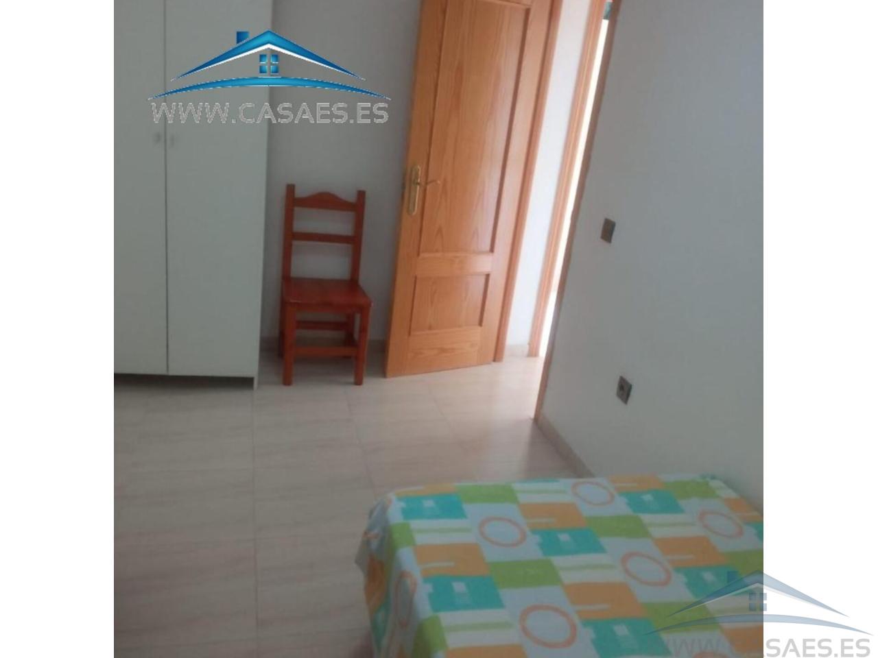 For sale of flat in Roquetas de Mar