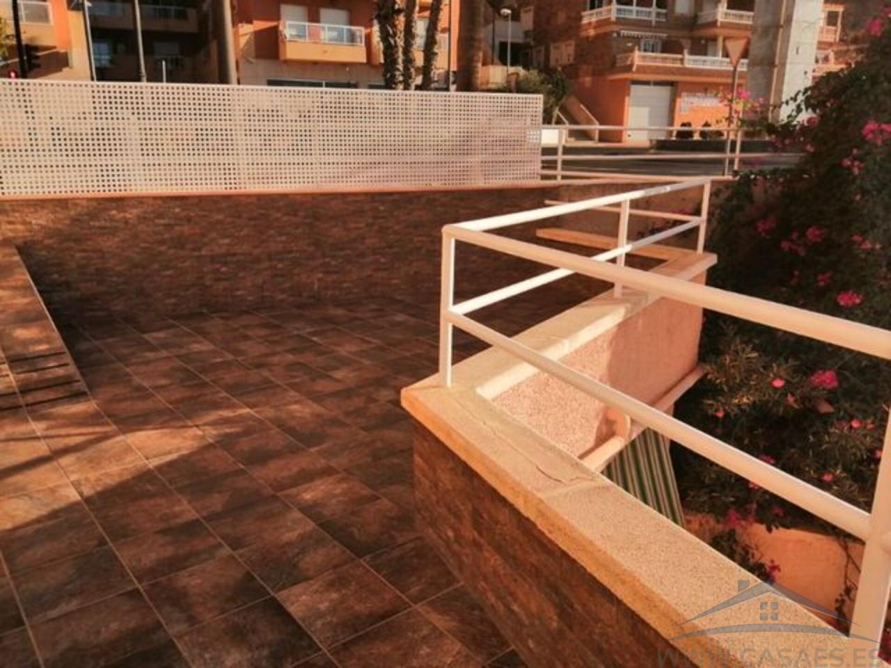 Аренда от

 Квартира на Roquetas de Mar