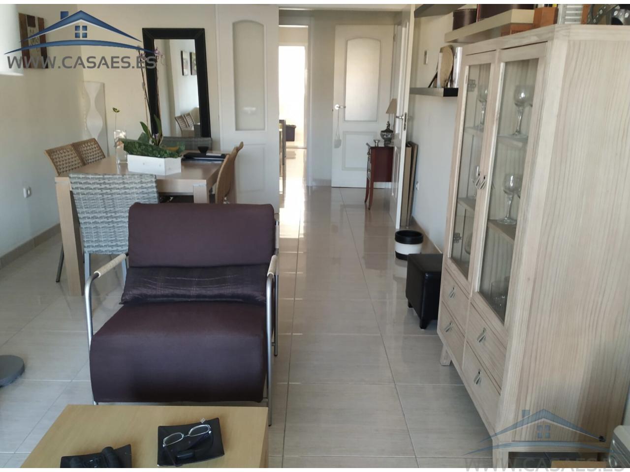 For rent of flat in Roquetas de Mar