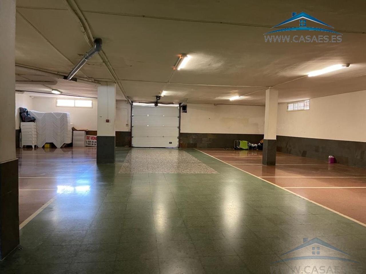 Venta de terreno en Roquetas de Mar