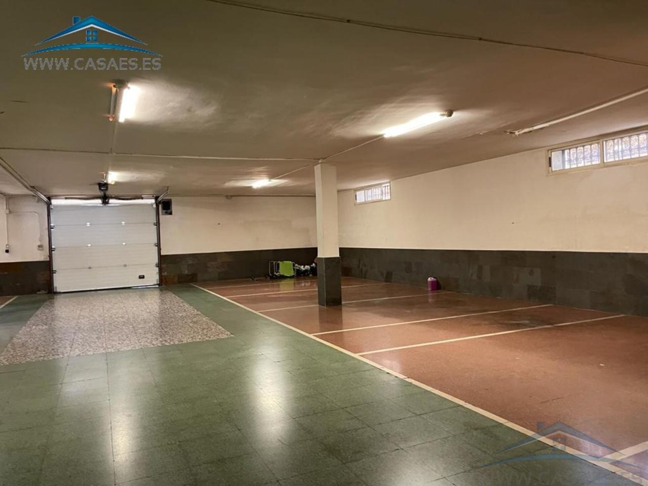 Venta de terreno en Roquetas de Mar