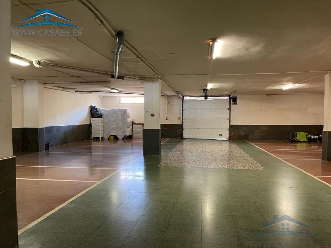 Venta de terreno en Roquetas de Mar