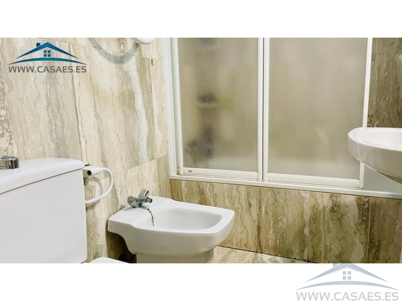 Alquiler de piso en Roquetas de Mar