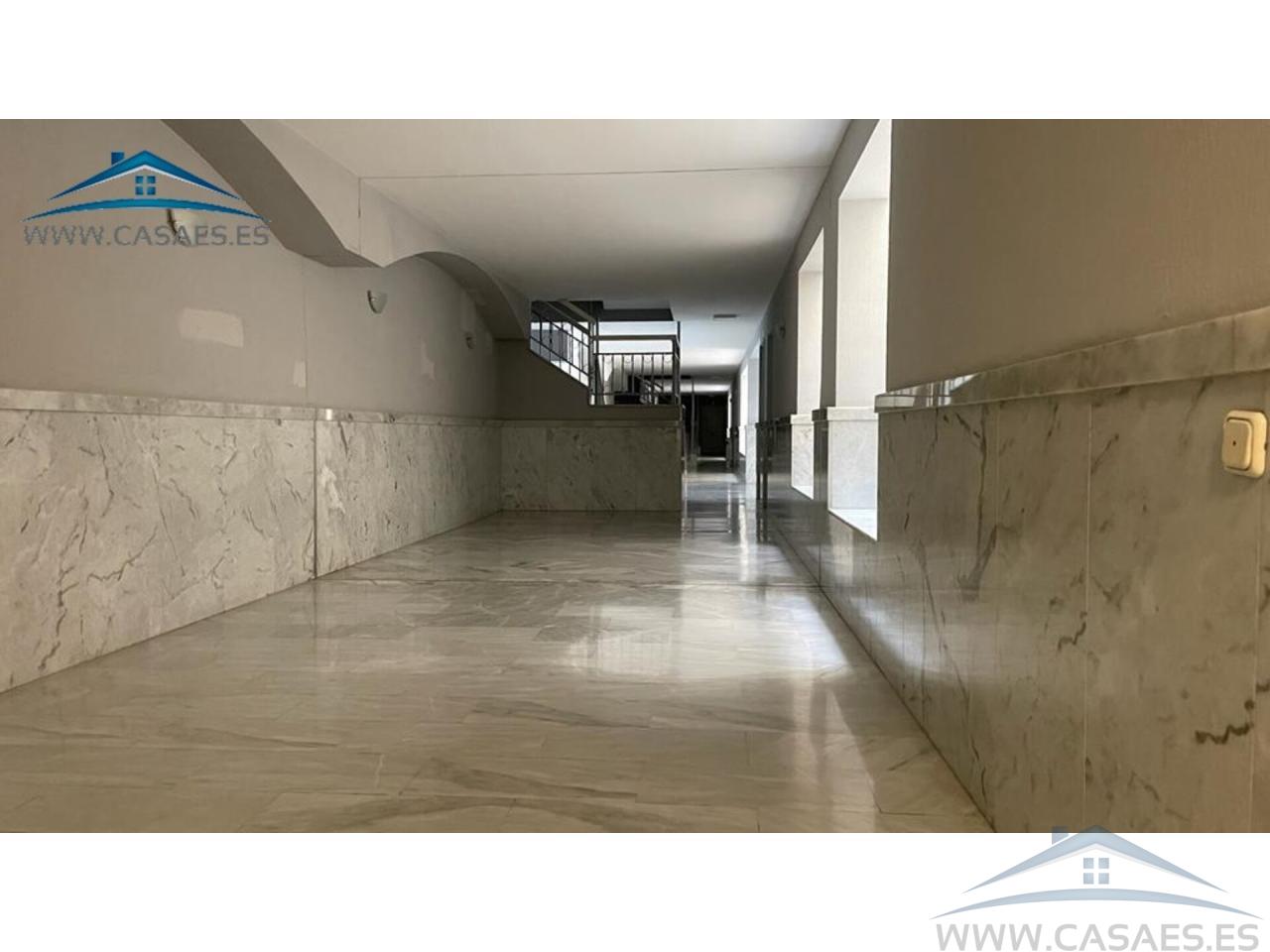 Alquiler de piso en Roquetas de Mar