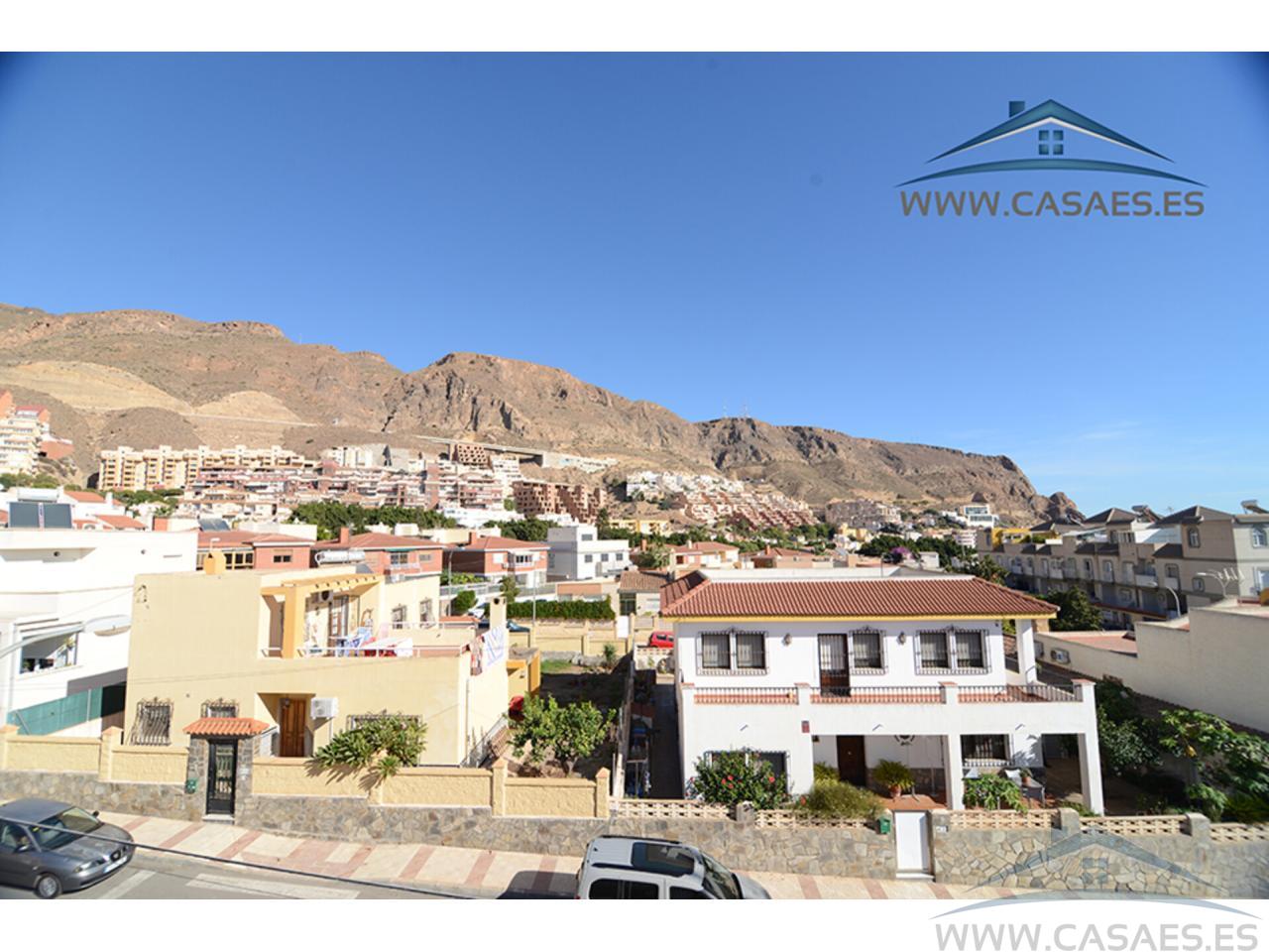 Venta de casa en Roquetas de Mar