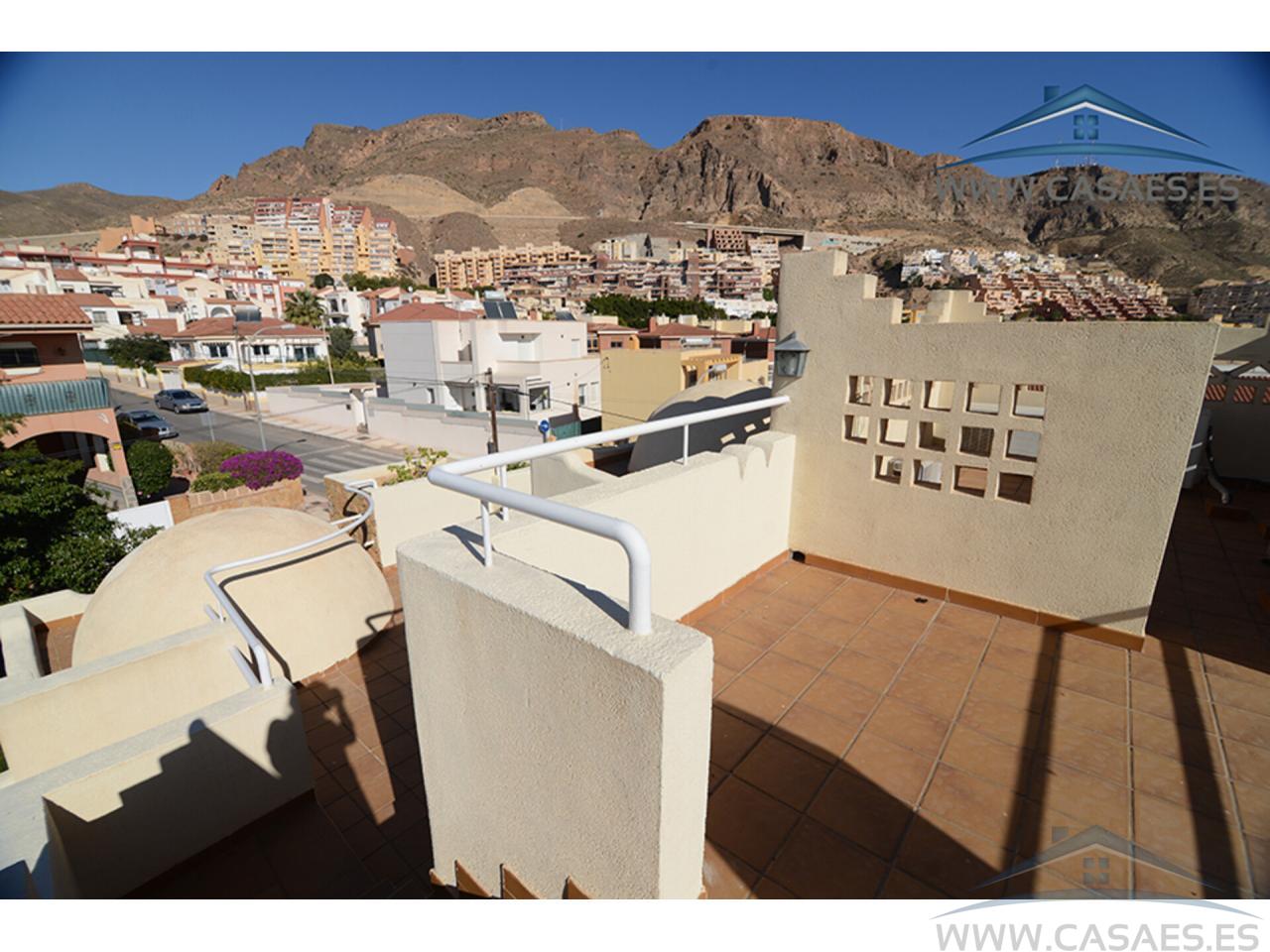 Venta de casa en Roquetas de Mar