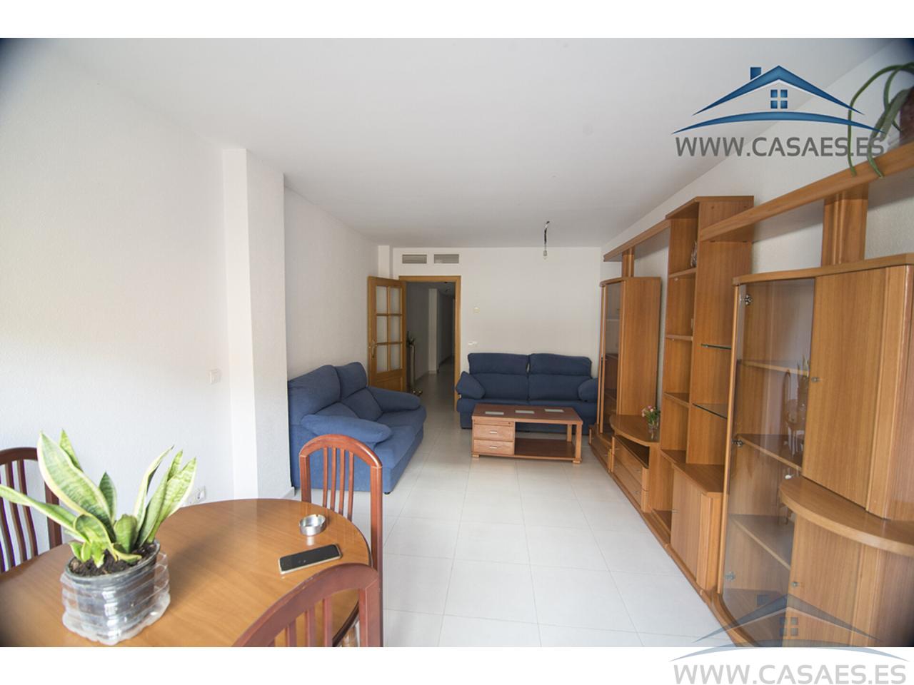 For sale of flat in Roquetas de Mar