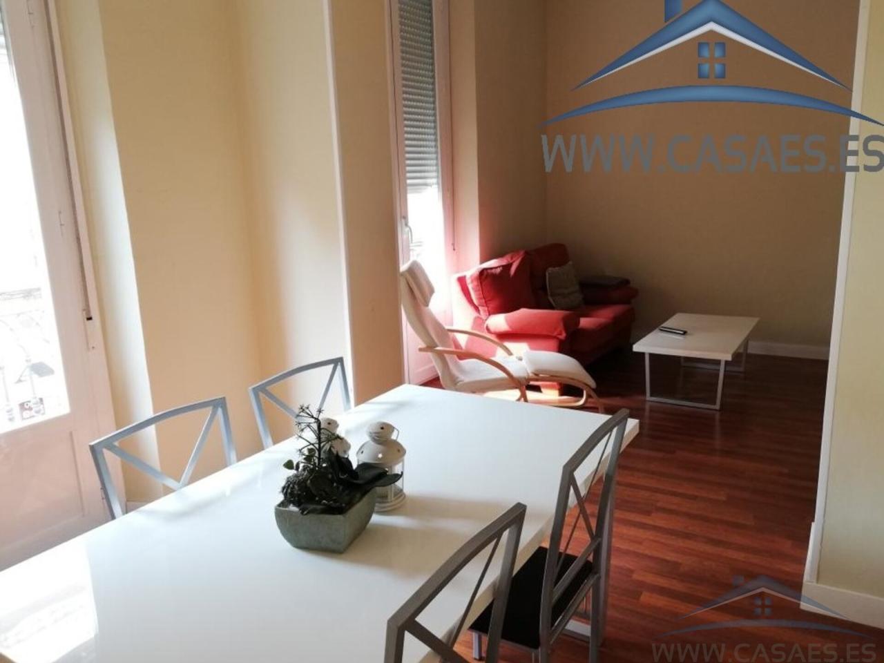 For rent of flat in Almería