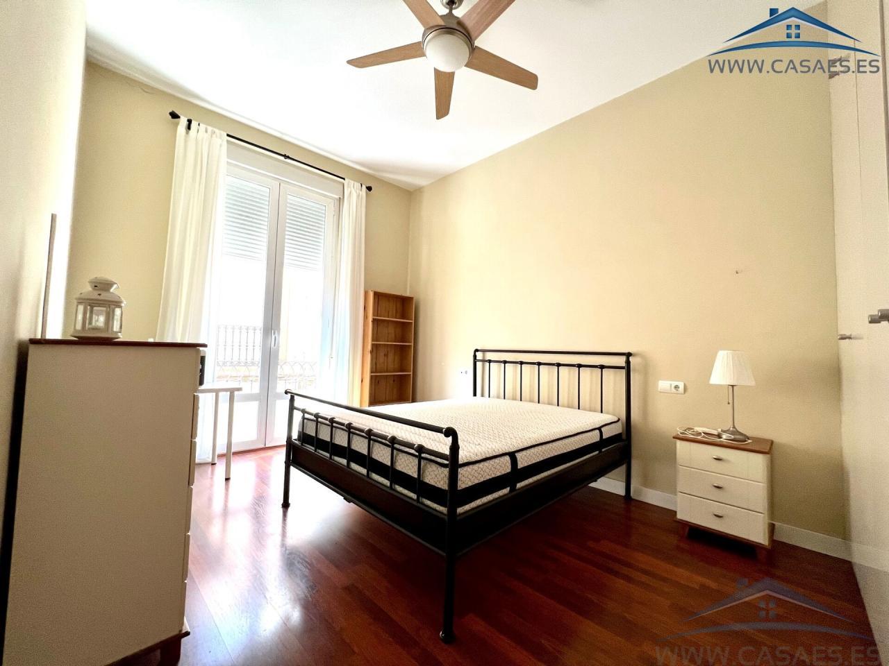 For rent of flat in Almería